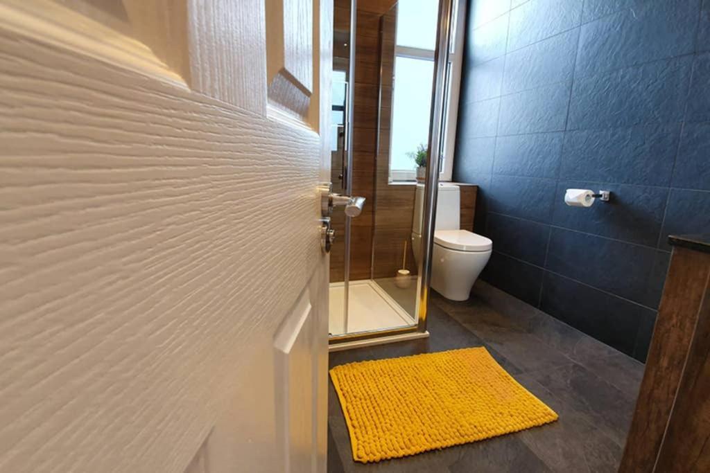 Smart & Stylish Holiday Apartment In The City Centre Inverness Exterior photo