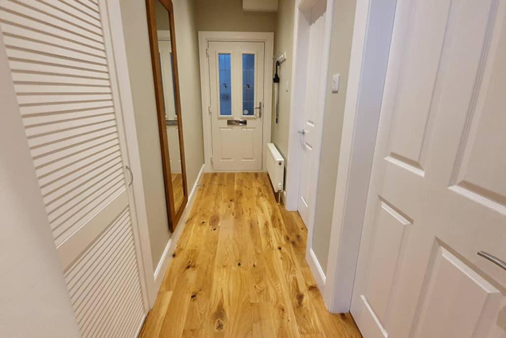 Smart & Stylish Holiday Apartment In The City Centre Inverness Exterior photo